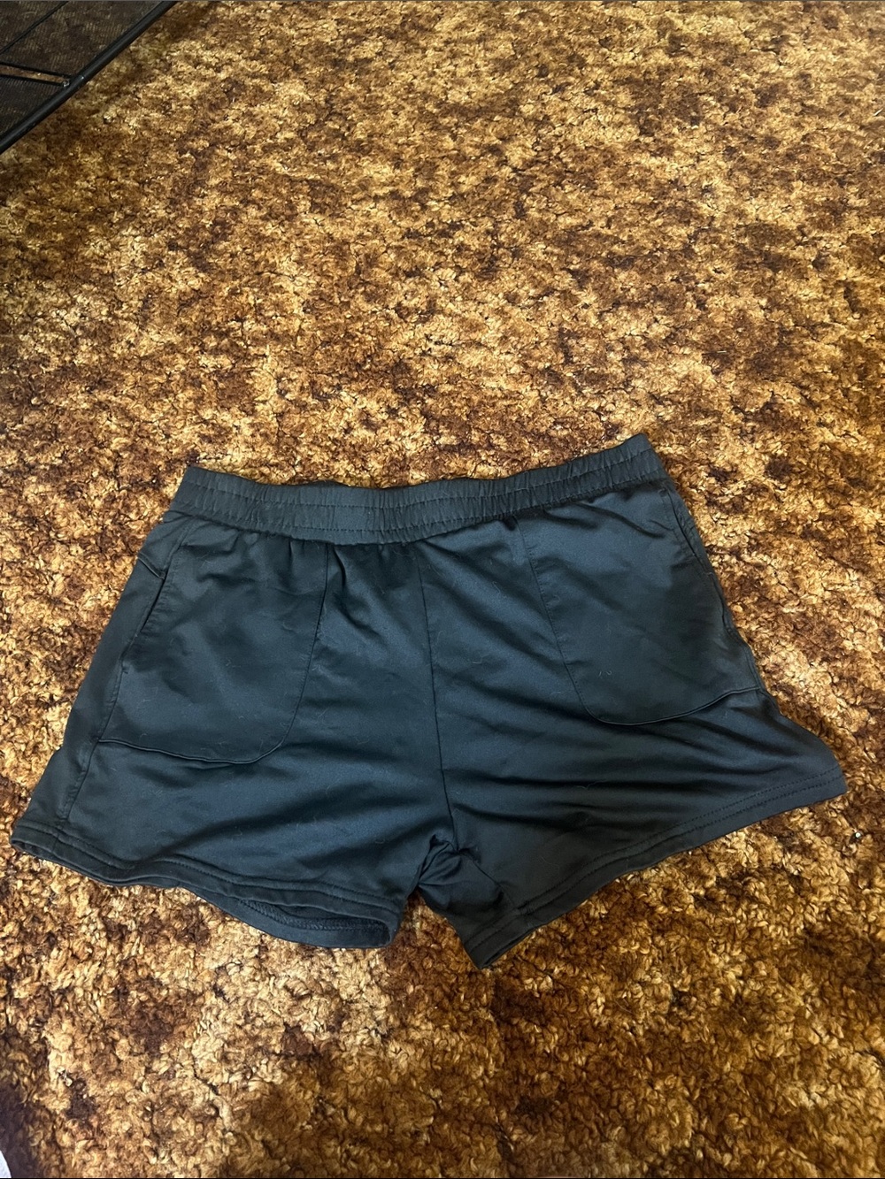 Daisy Fuentes Black Athletic Knit Shorts